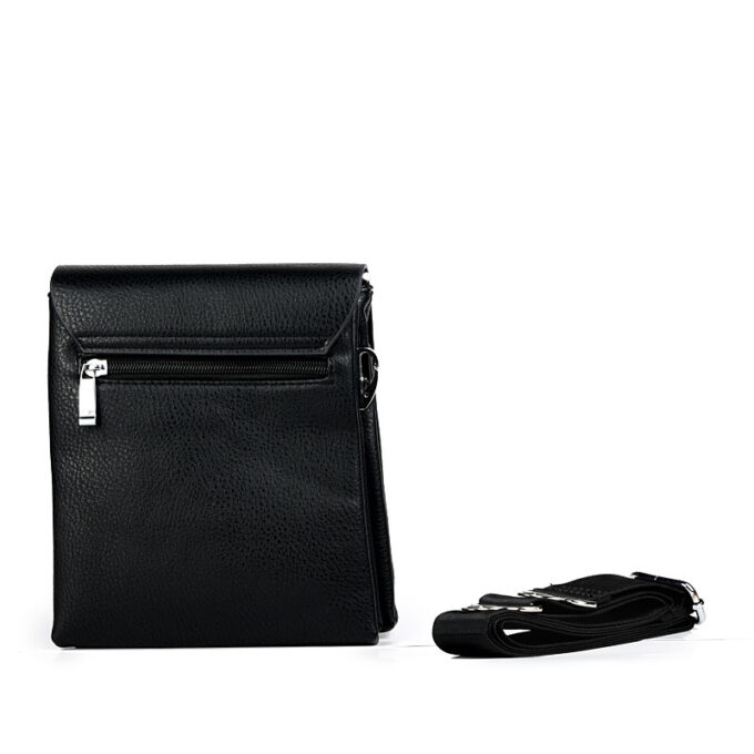 201328-black-back