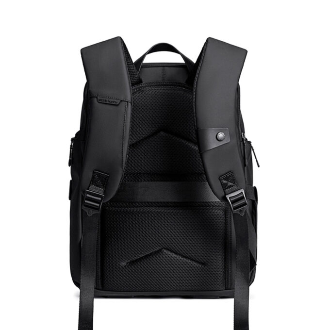 00558-black-back