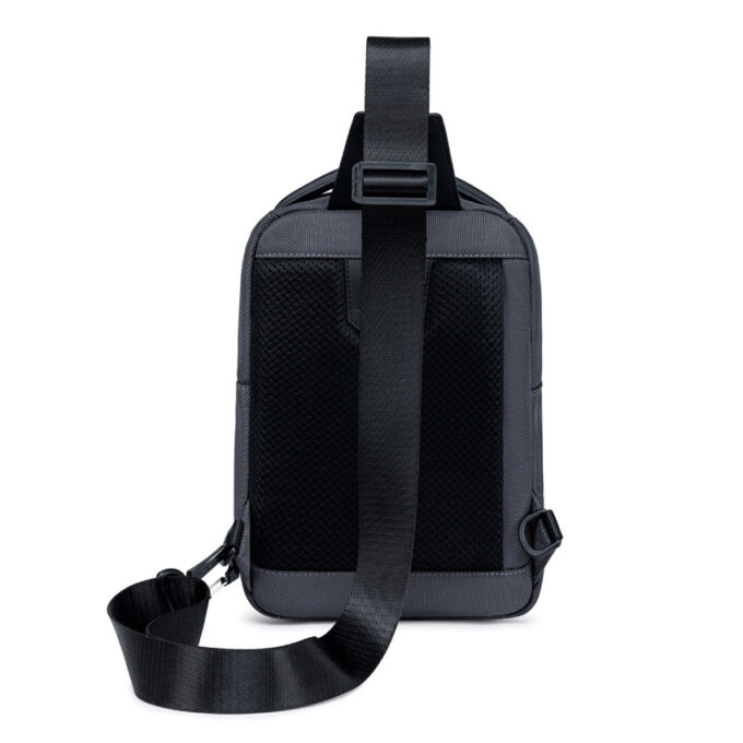chanta-00678-grey-back