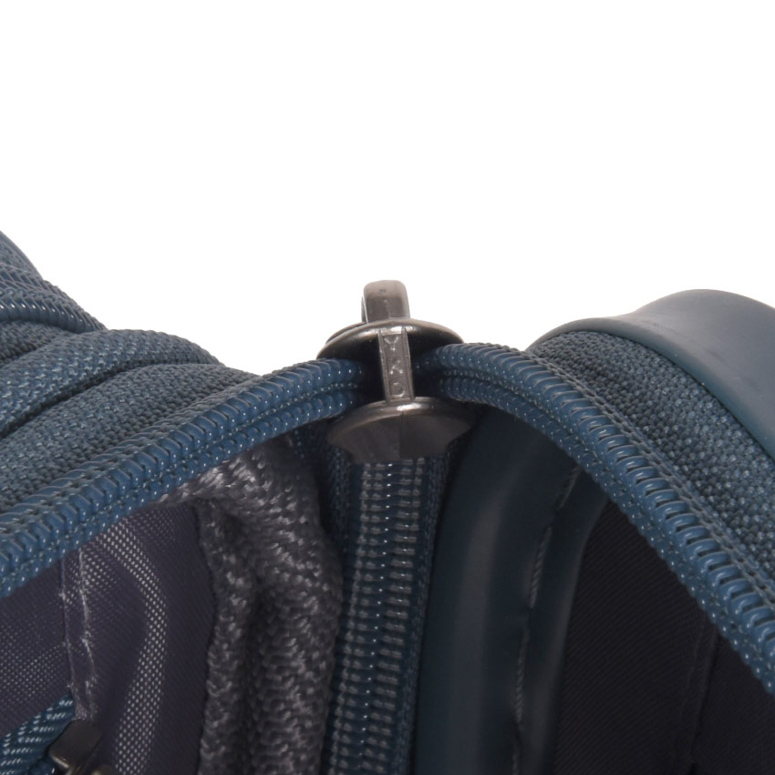 vertical-blue-zipper vertical-blue-zipper